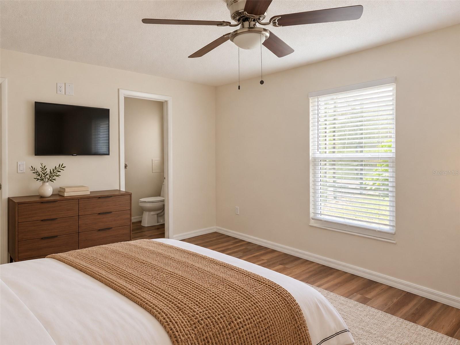 5054 SAN JOSE DR — photo 13