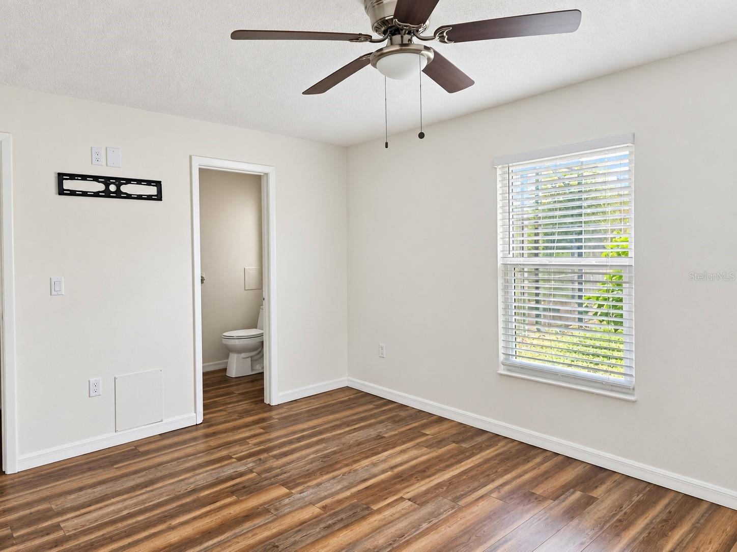 5054 SAN JOSE DR — photo 54