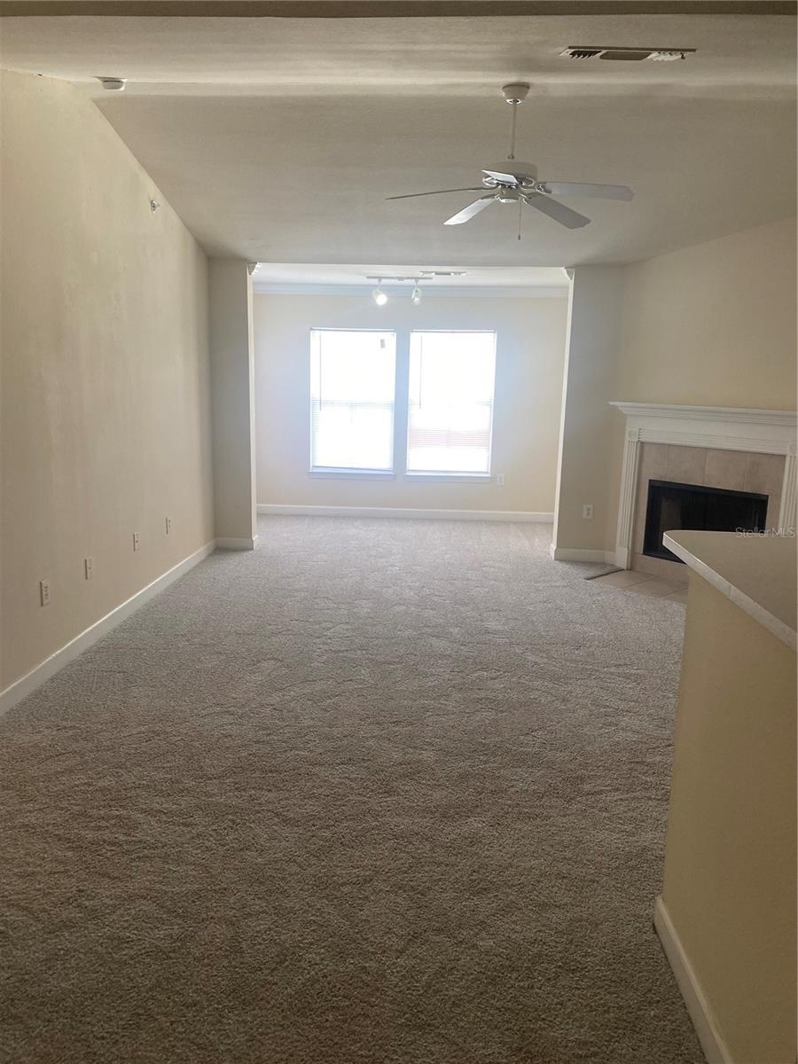 18123 STERLING GATE CIR #18123 — photo 9