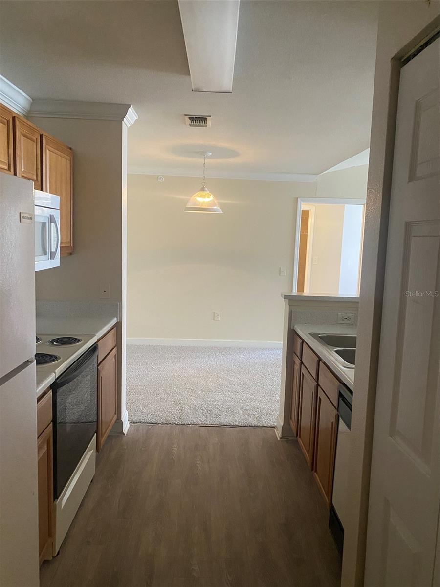 18123 STERLING GATE CIR #18123 — photo 31