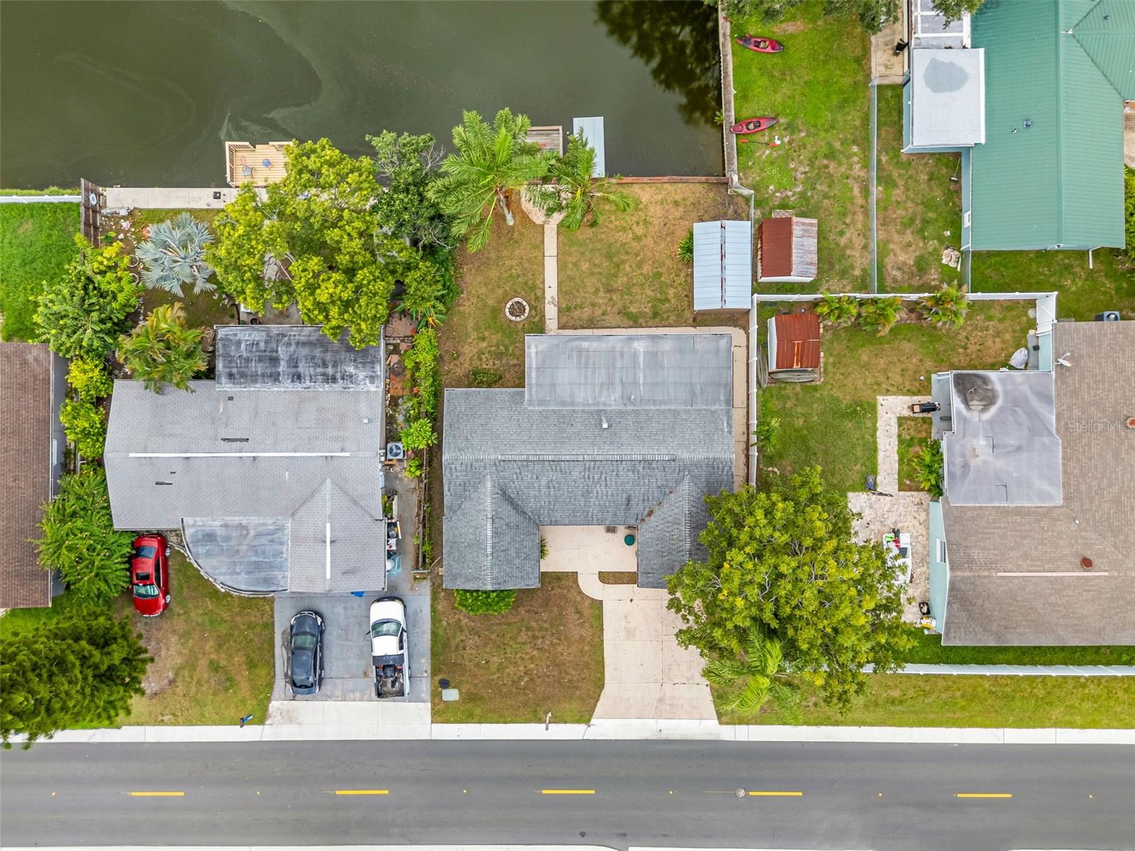 4036 SUNRAY DR — photo 41