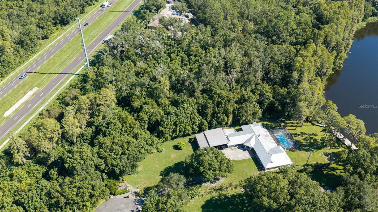 19115 MERRY LN — photo 15