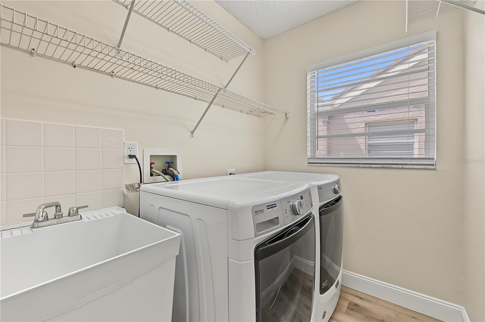3876 DARSTON ST — photo 25