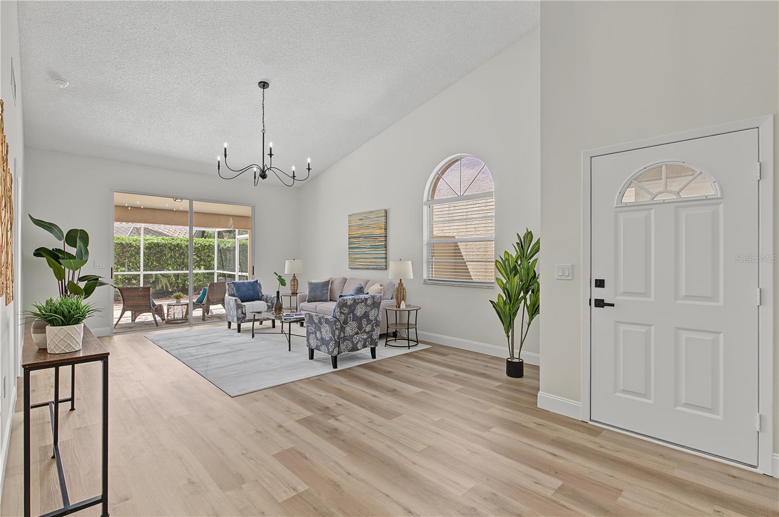 3876 DARSTON ST — photo 11