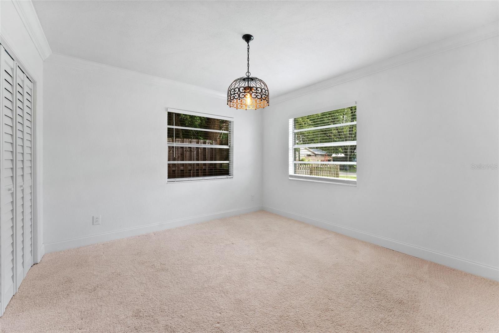 7327 WINCHESTER DR — photo 16