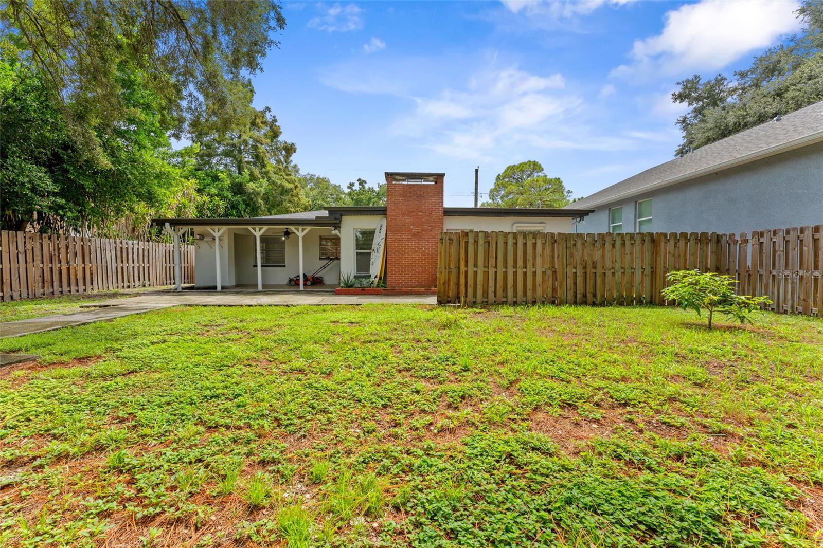 7327 WINCHESTER DR — photo 37