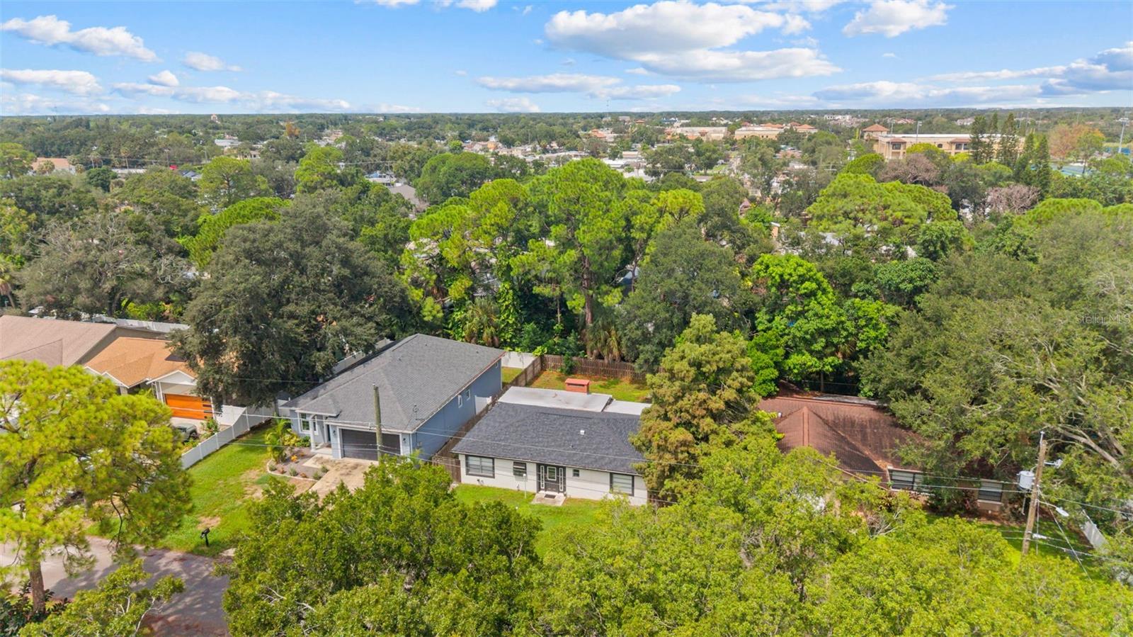 7327 WINCHESTER DR — photo 40