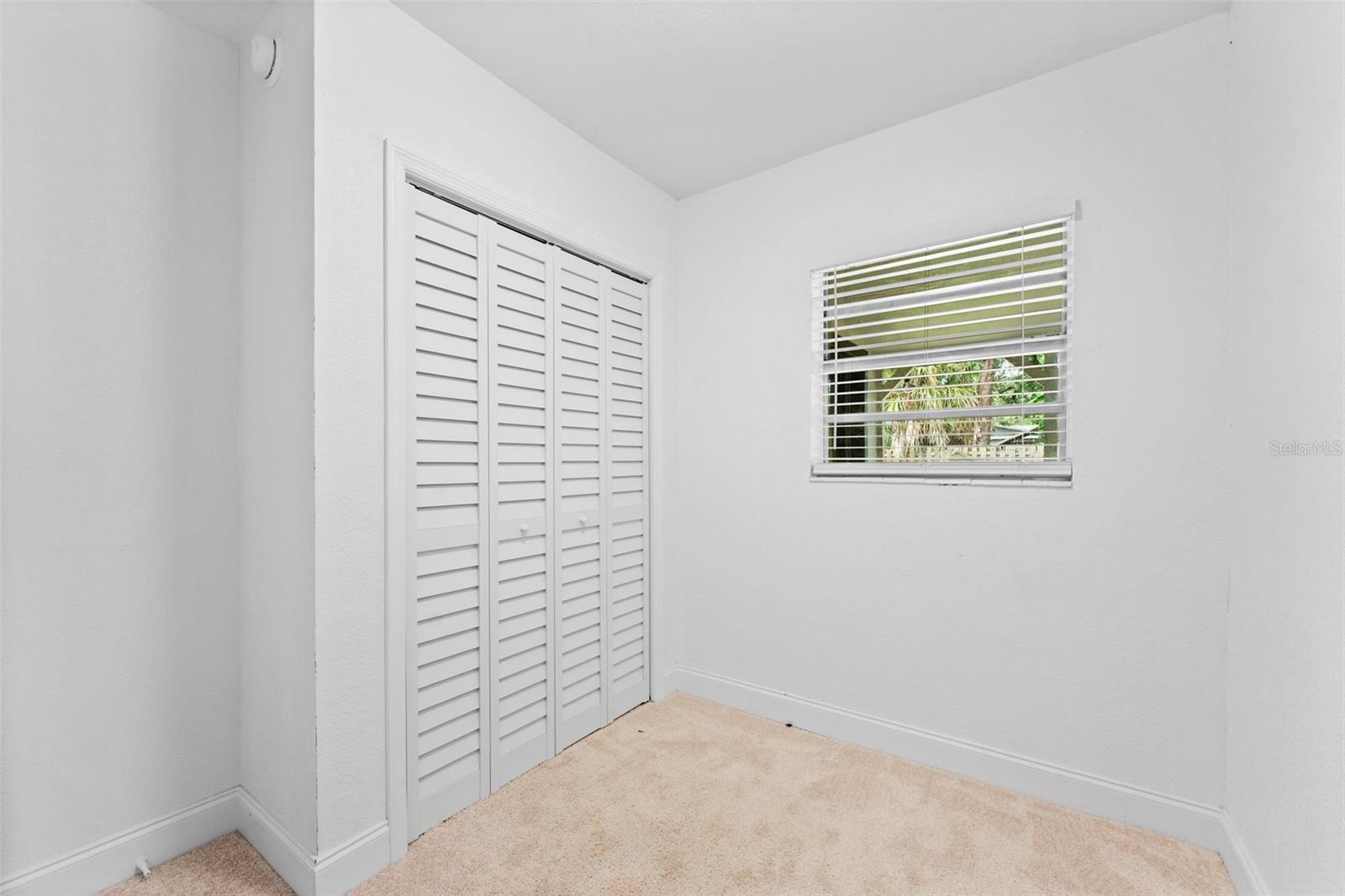 7327 WINCHESTER DR — photo 28