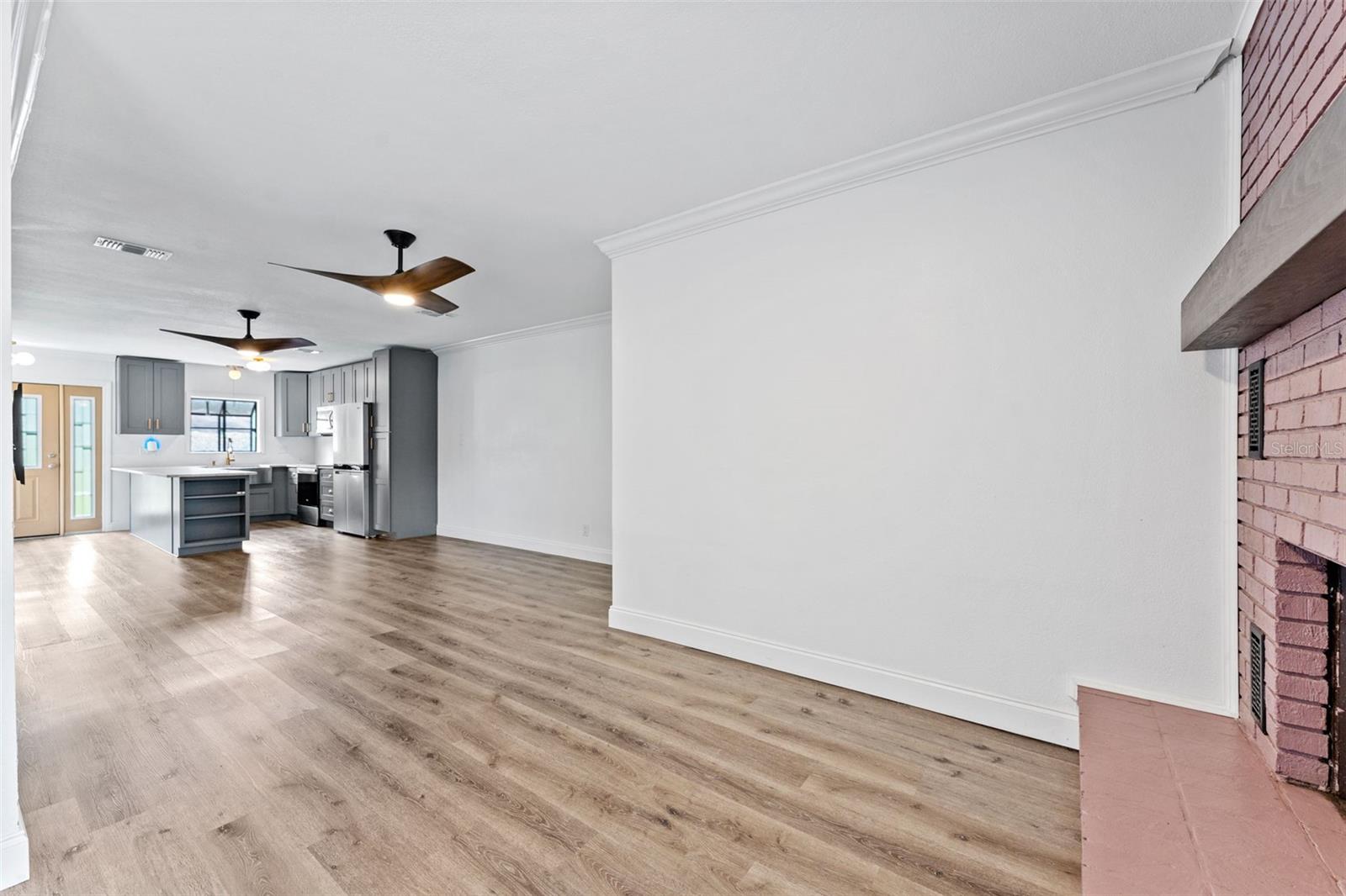 7327 WINCHESTER DR — photo 15
