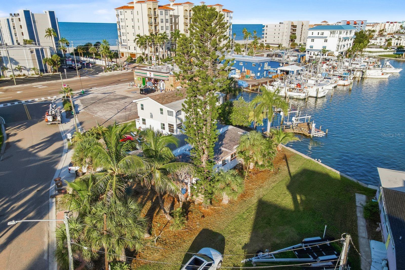 13529 BOCA CIEGA AVE — photo 18