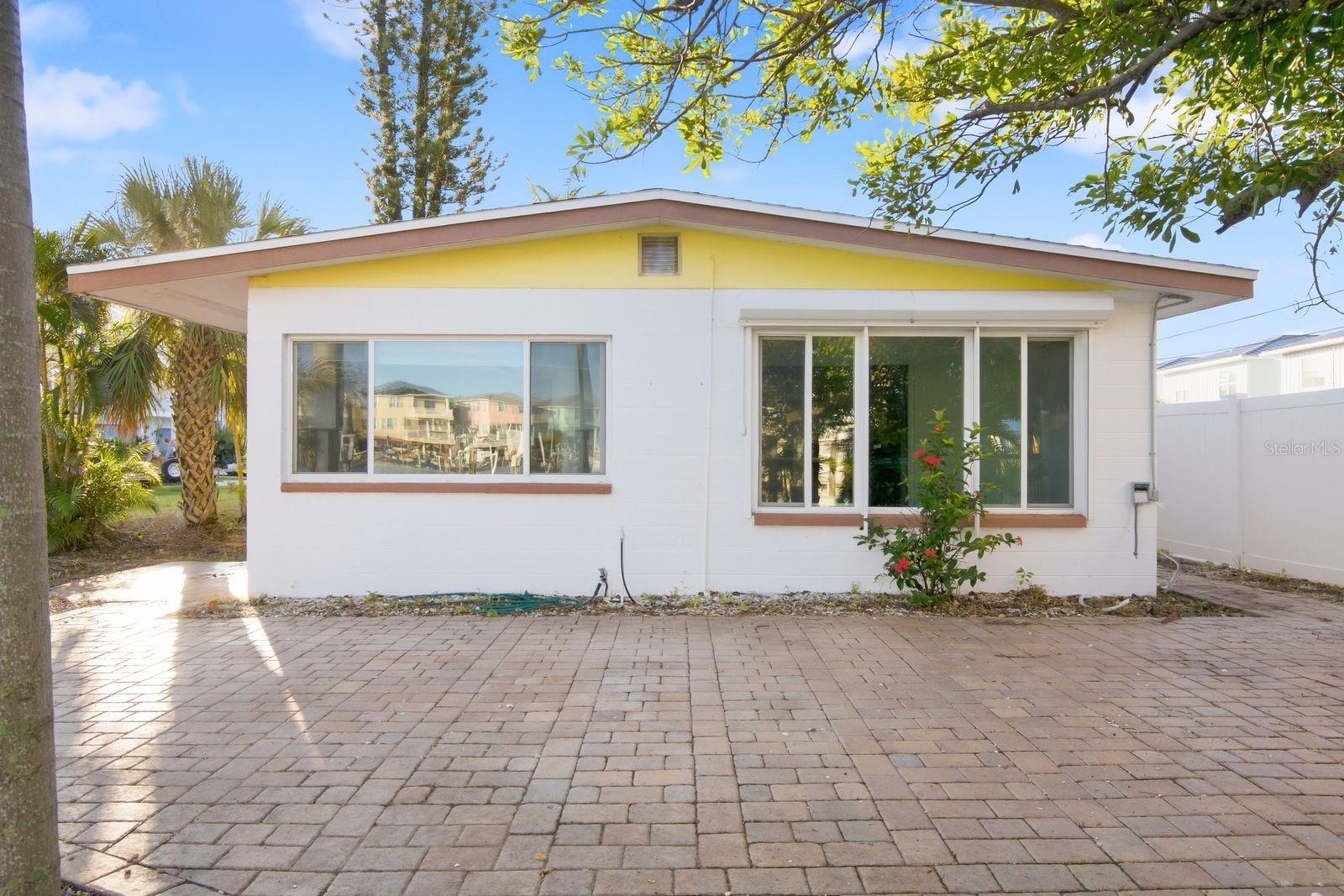 13529 BOCA CIEGA AVE — photo 16