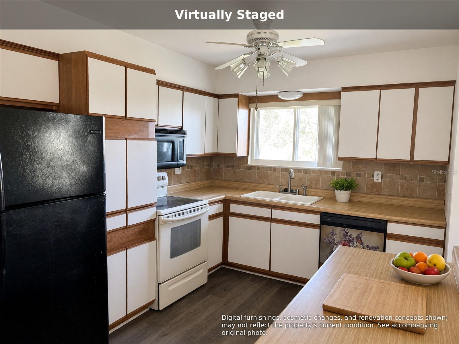 1515 ARROWHEAD DR — photo 6