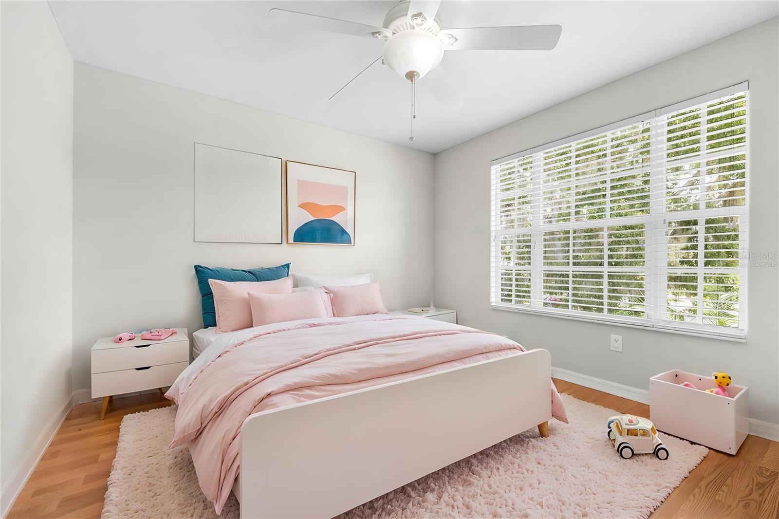 27015 FIREBUSH DR — photo 35