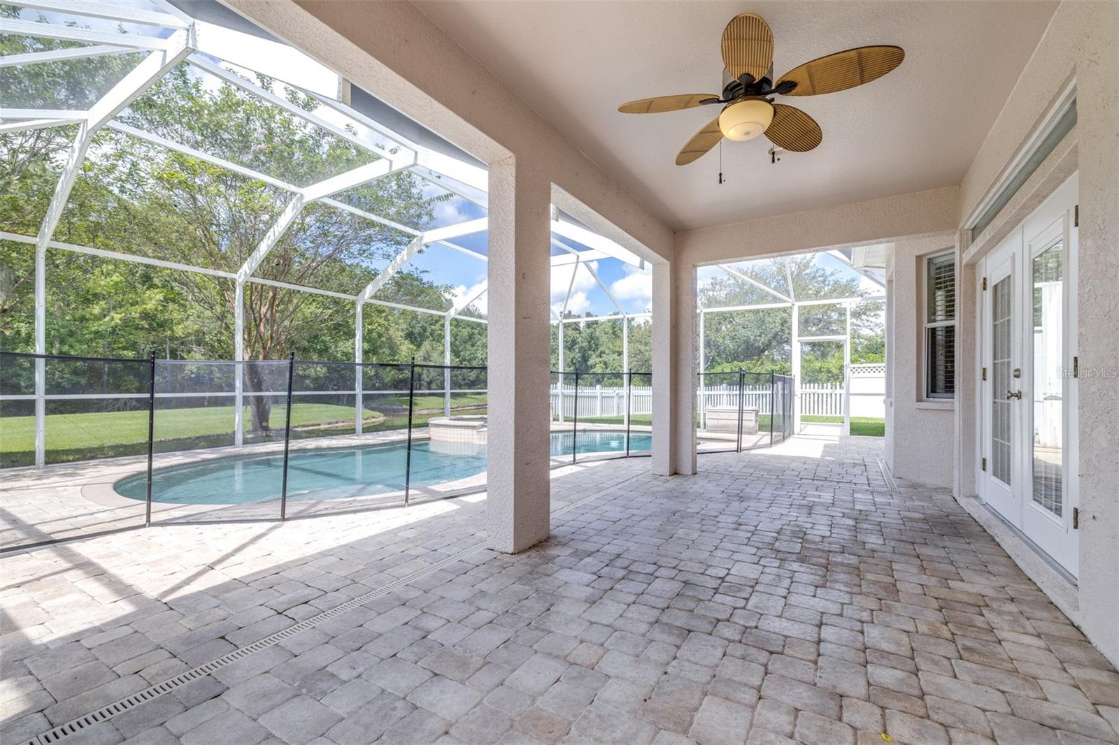 27015 FIREBUSH DR — photo 40