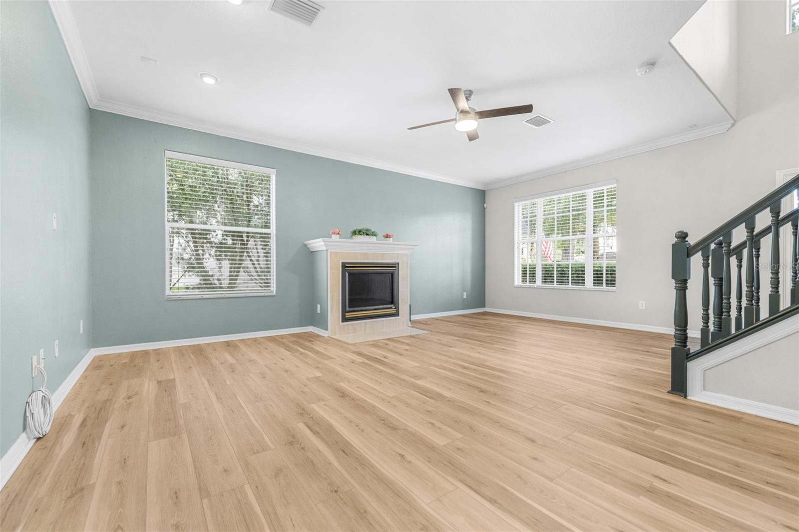 27015 FIREBUSH DR — photo 9