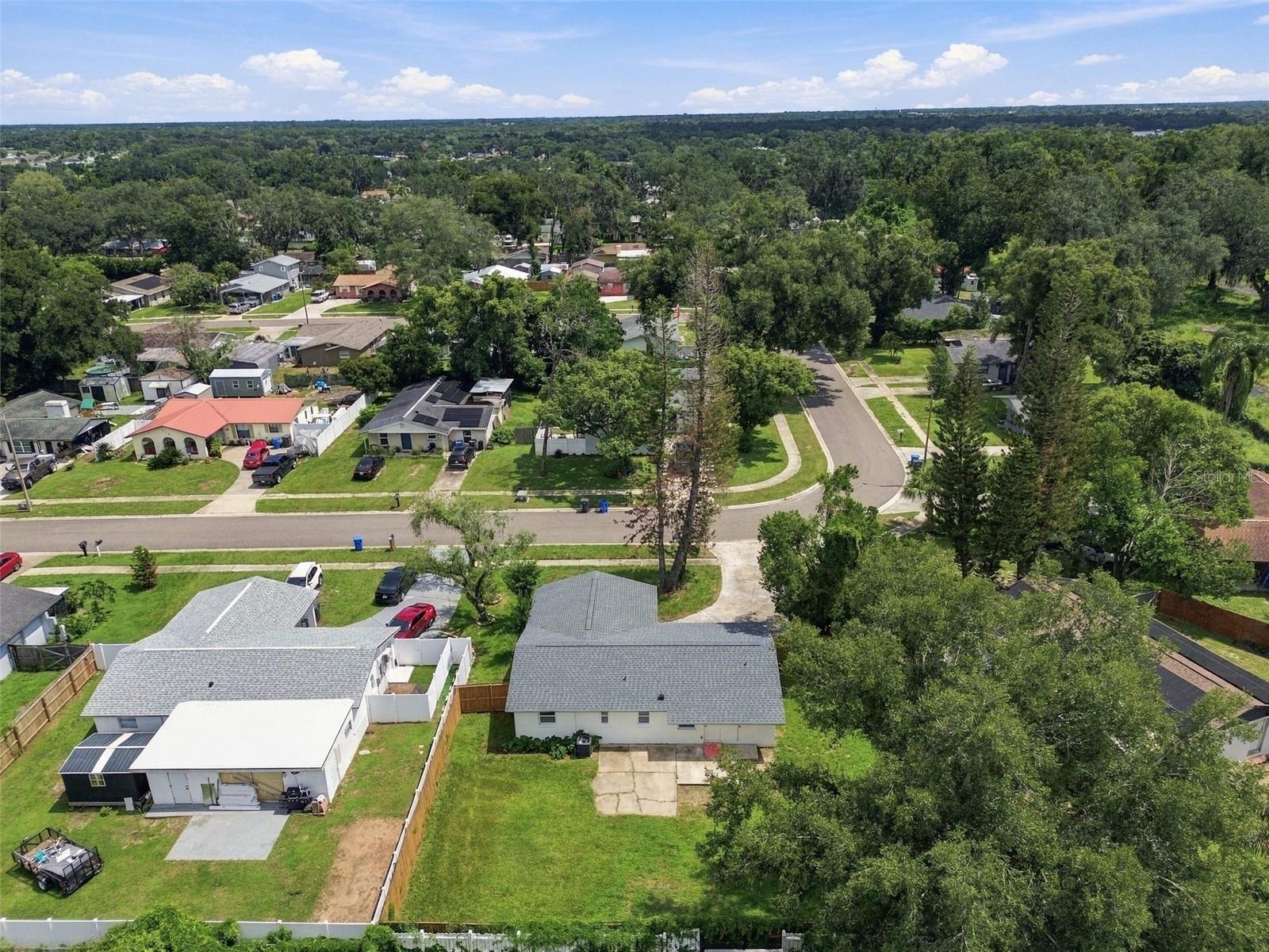 802 WALNUT DR — photo 47