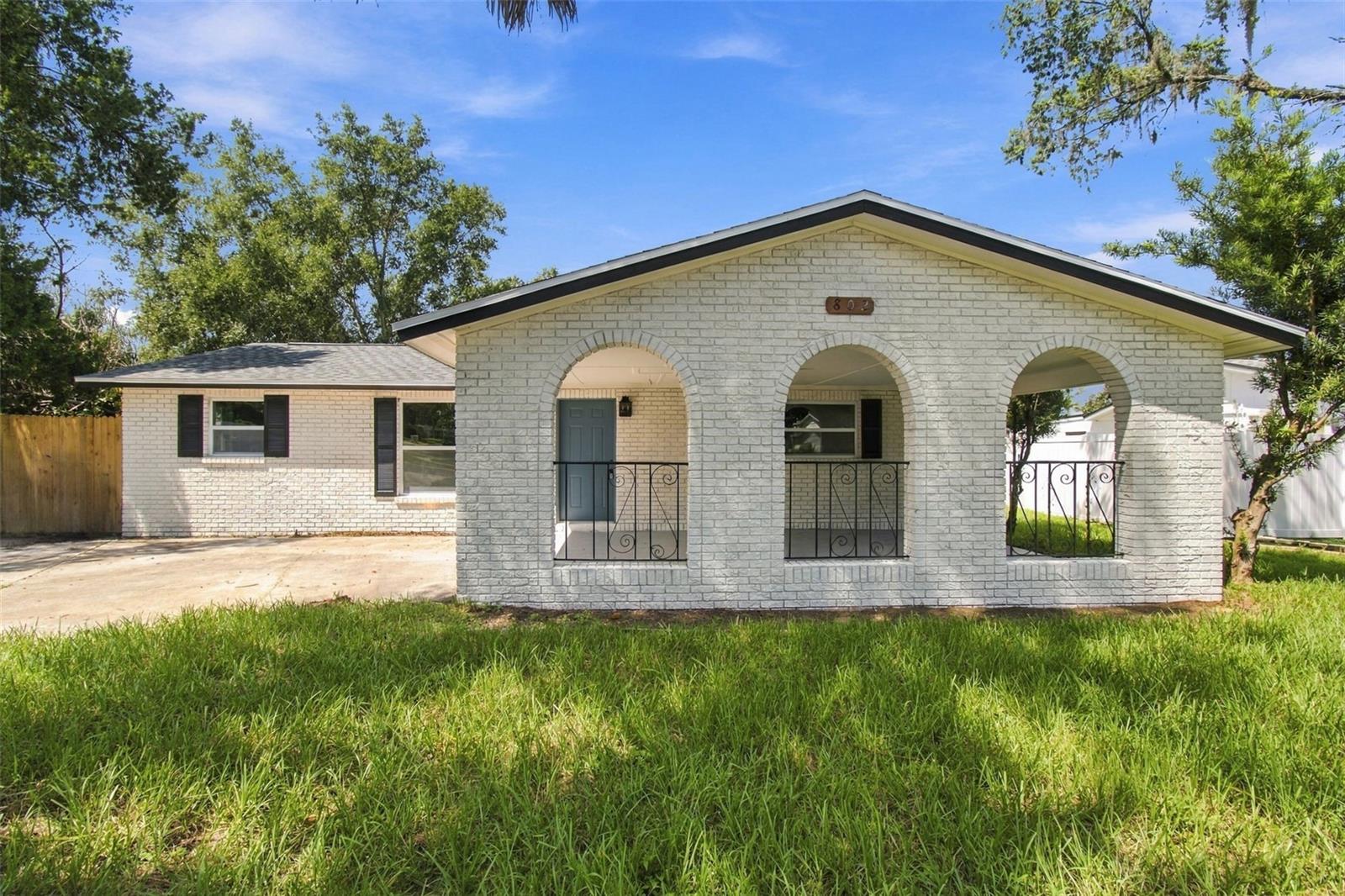 802 WALNUT DR — photo 4