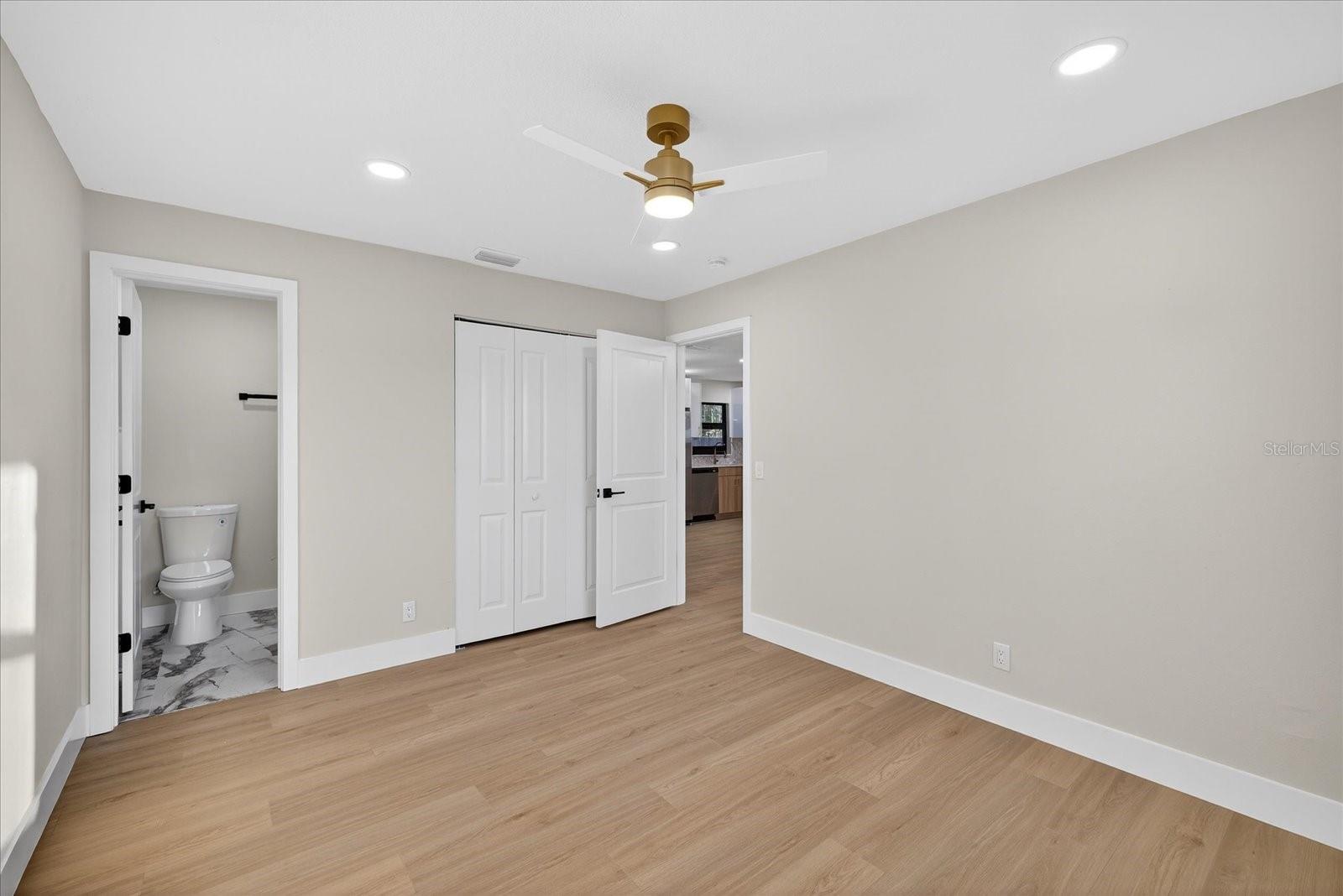 6107 COLE DR — photo 13