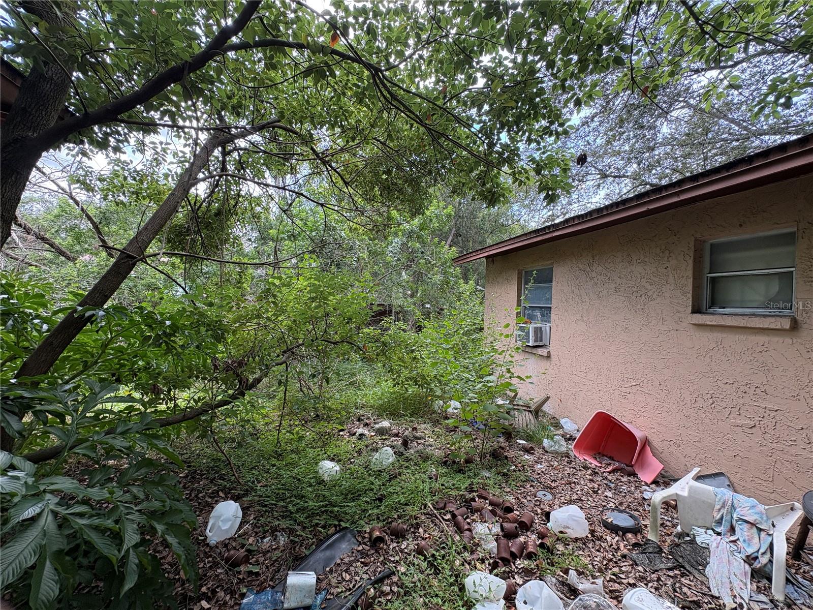 102 13TH ST SE — photo 15