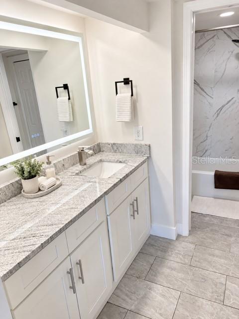 2618 COVE CAY DR #102 — photo 11