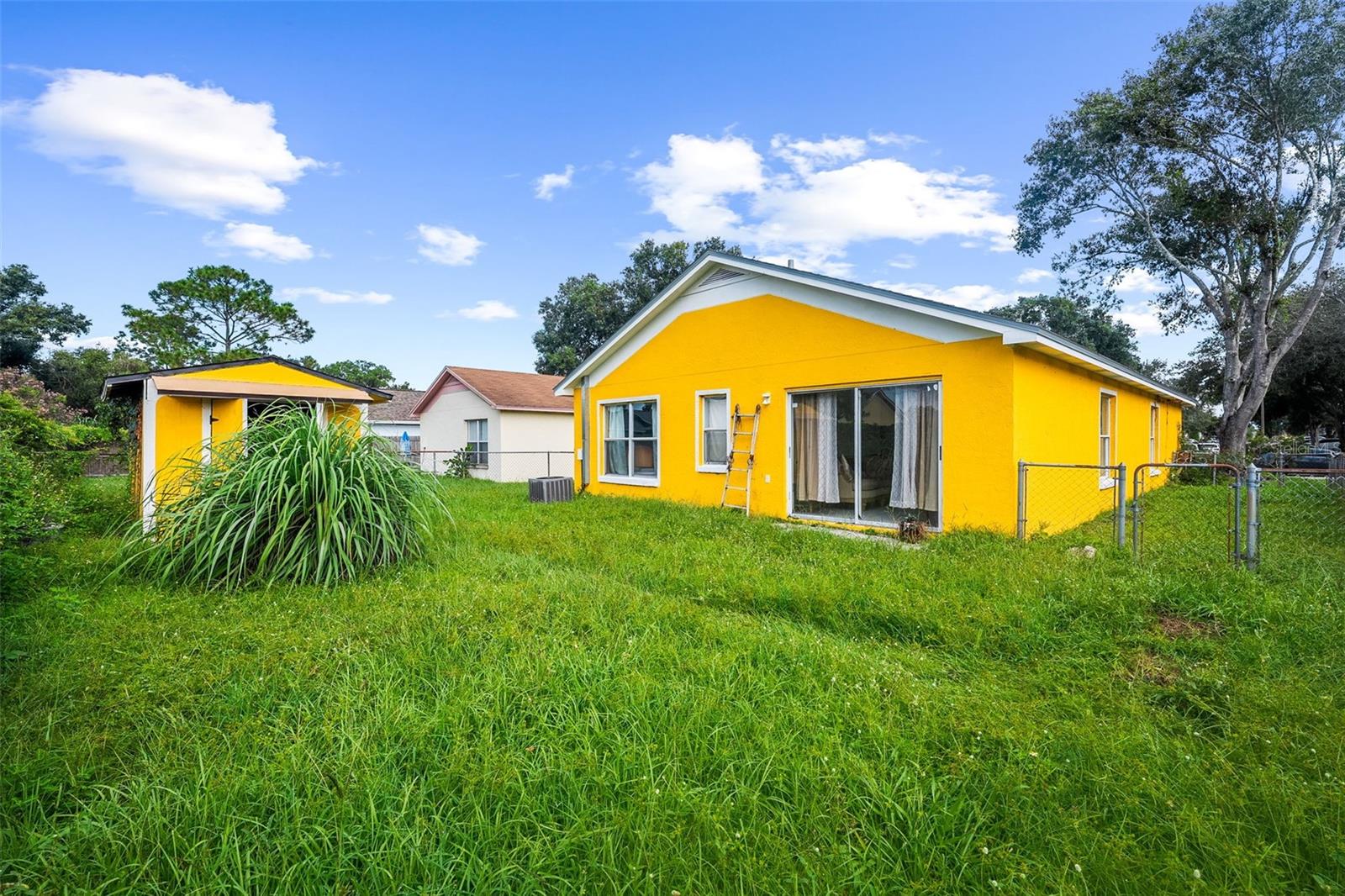 8106 RIVERBOAT DR — photo 32