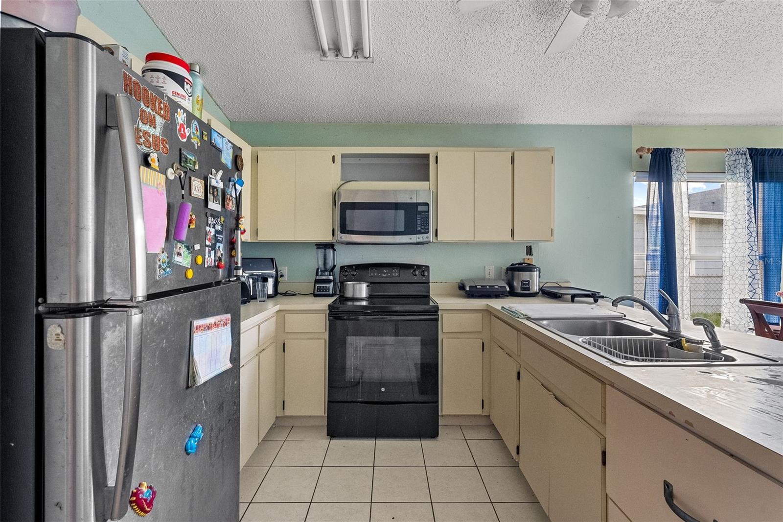 8106 RIVERBOAT DR — photo 17