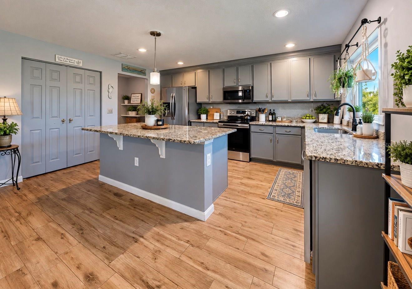 337 STAR SHELL DR — photo 23