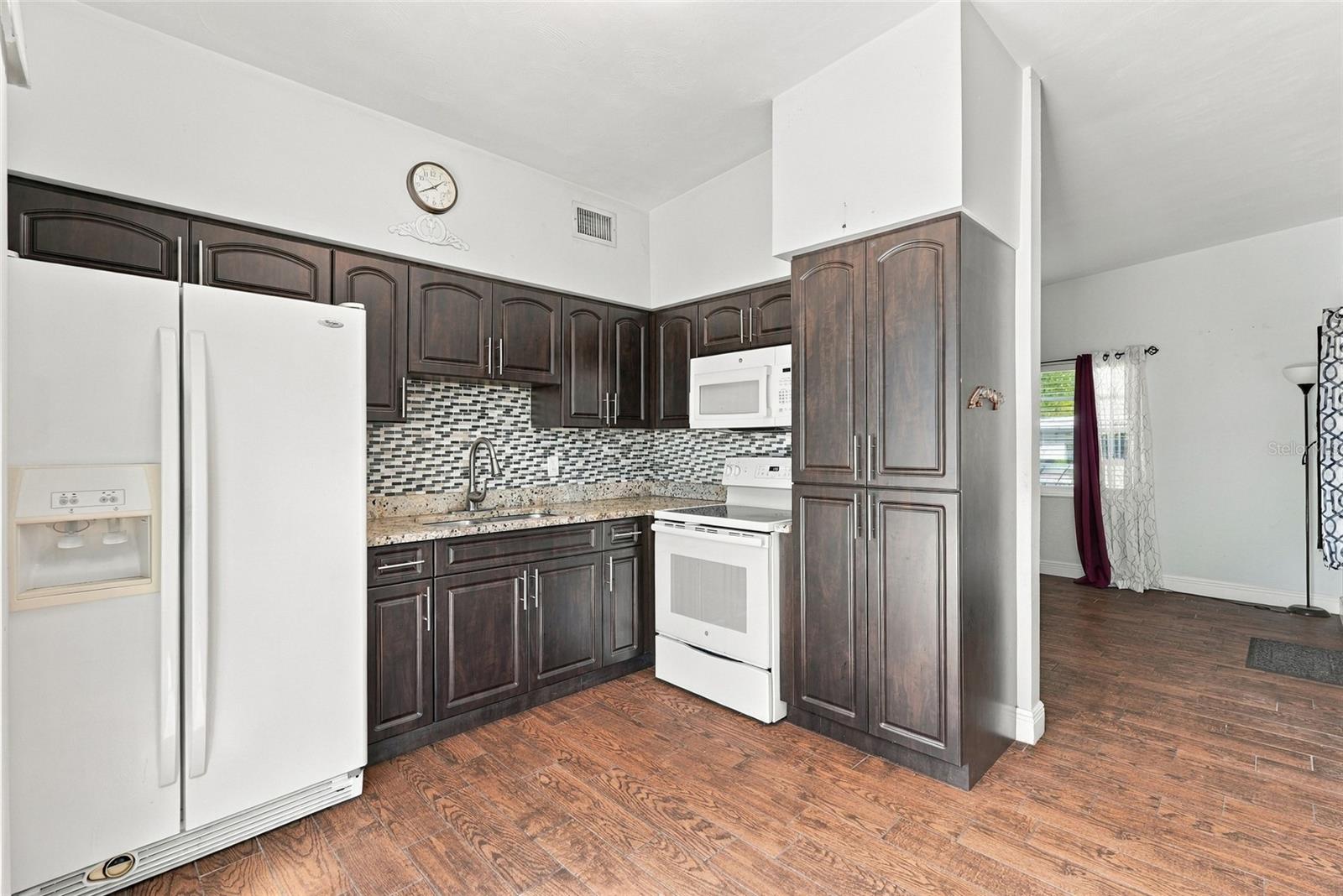 10594 104TH AVE — photo 20