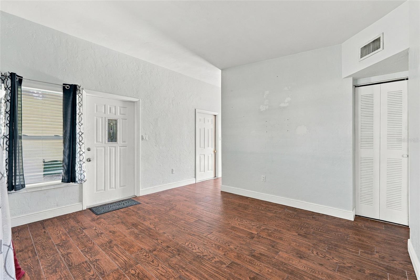 10594 104TH AVE — photo 19