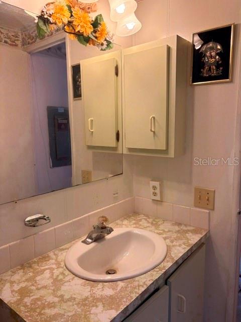 84 CEDAR ELM DR #28 — photo 14