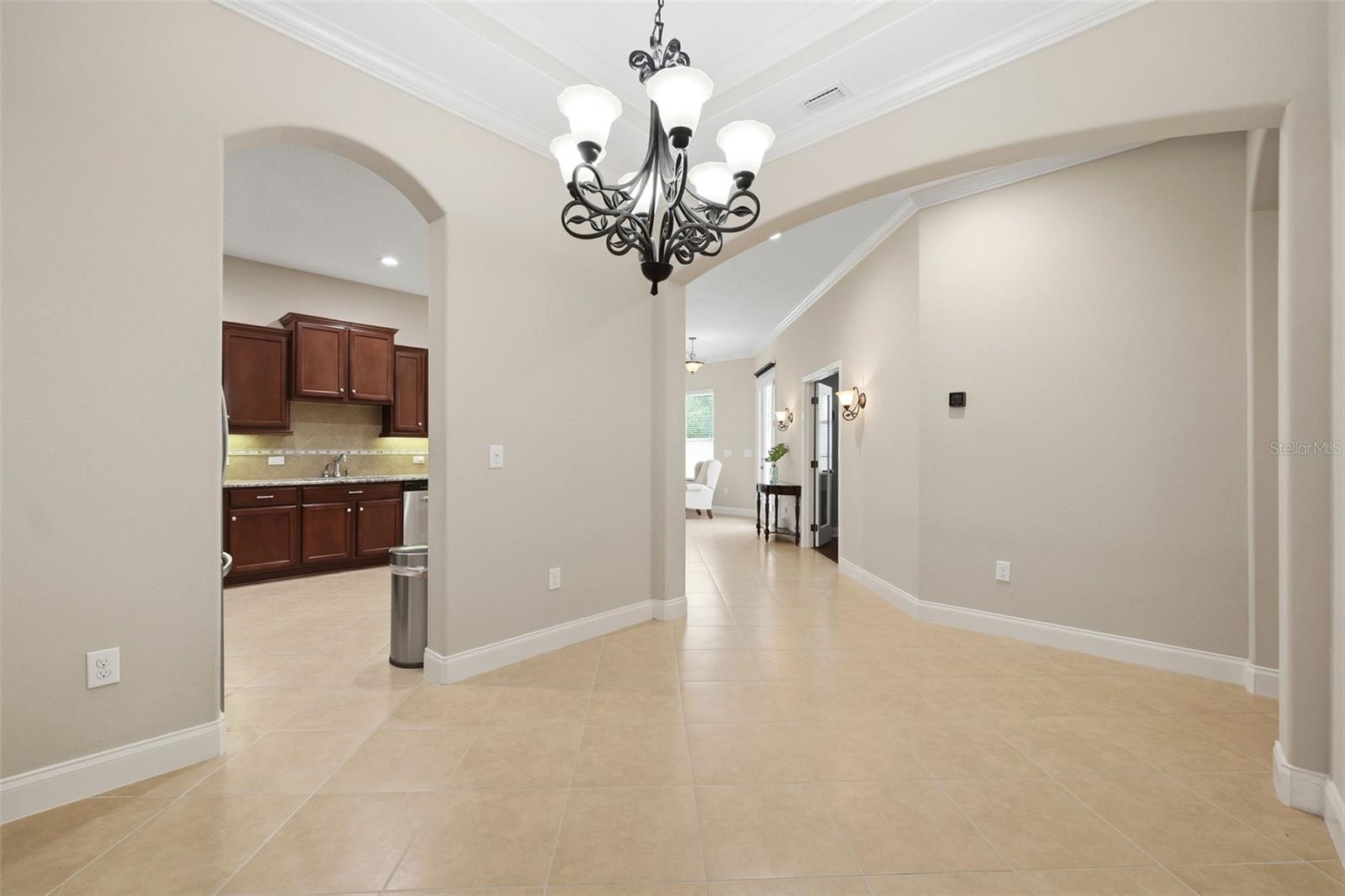 2901 DEVONOAK BLVD — photo 14