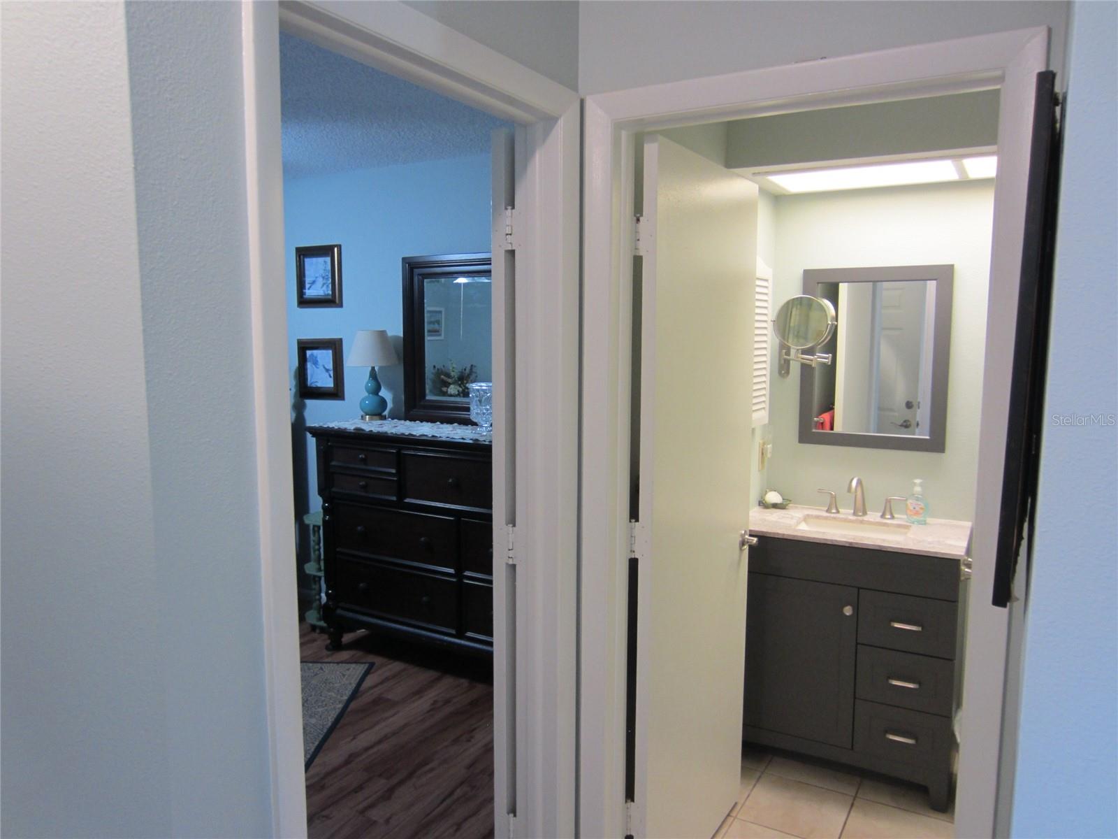 4922 GRIST MILL CIR — photo 24