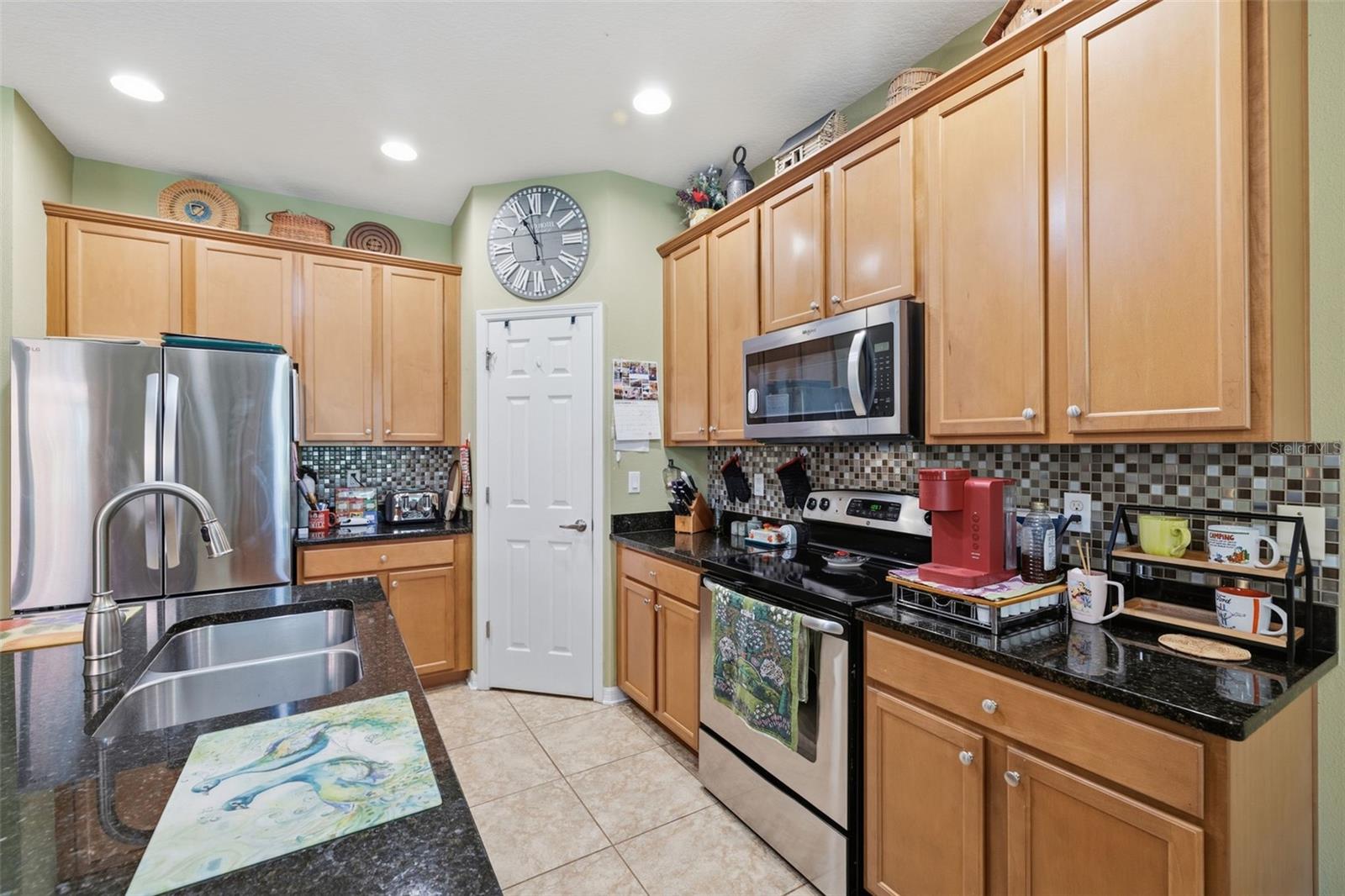 11241 BELLE HAVEN DR — photo 9