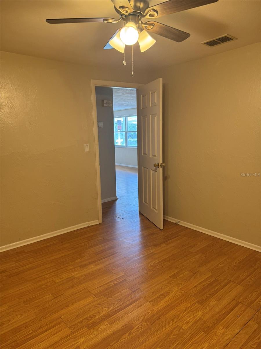 4640 TROPICAL LN — photo 6