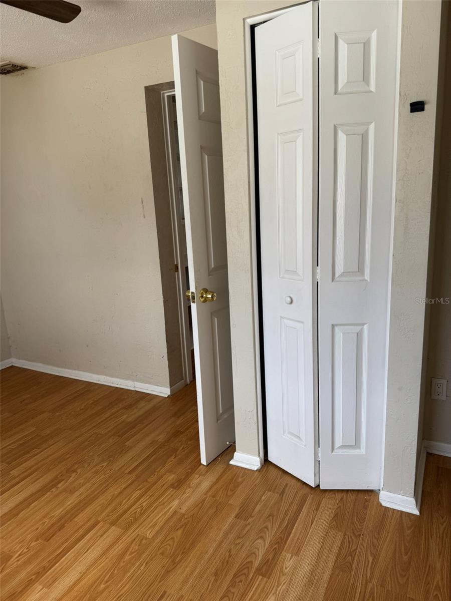 4640 TROPICAL LN — photo 14