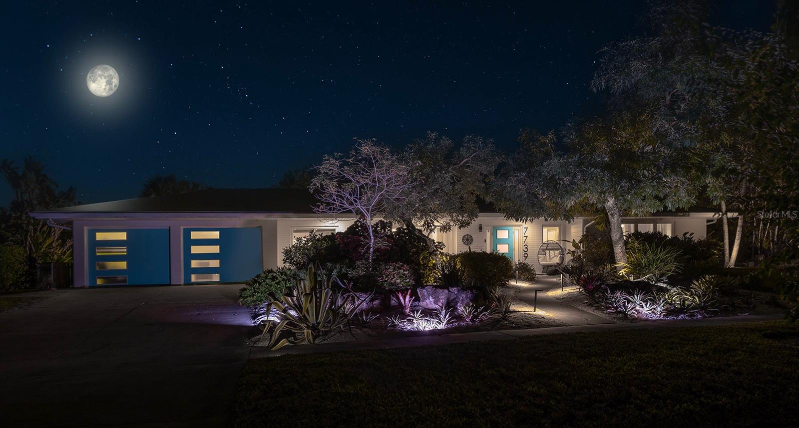 7739 WESTMORELAND DR — photo 32
