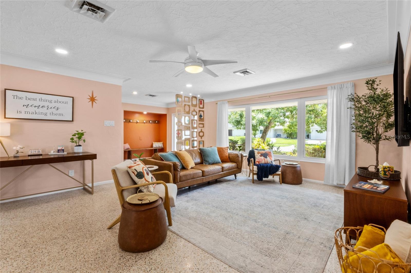 7739 WESTMORELAND DR — photo 6