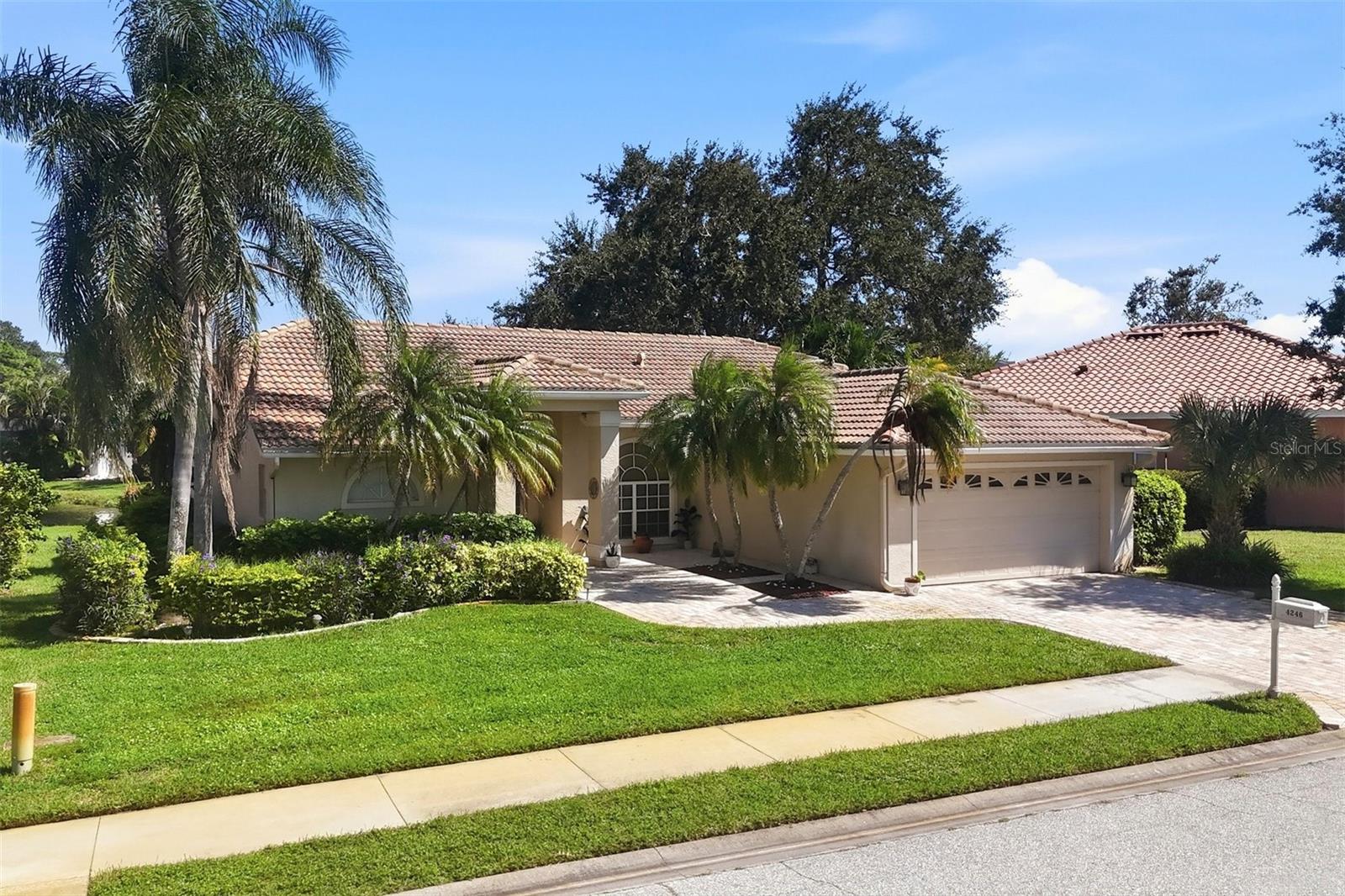 4246 HEARTHSTONE DR — photo 5