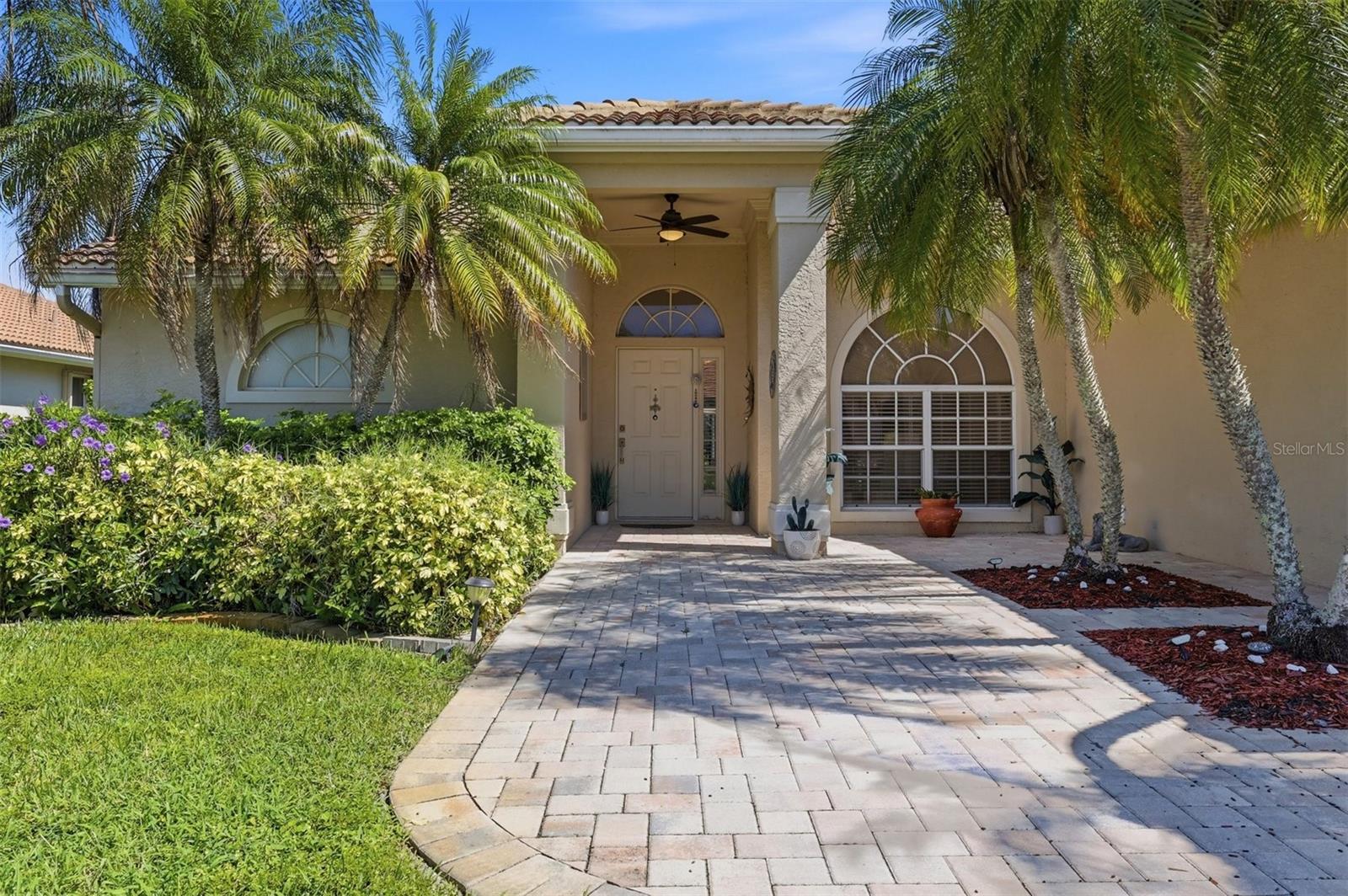 4246 HEARTHSTONE DR — photo 6