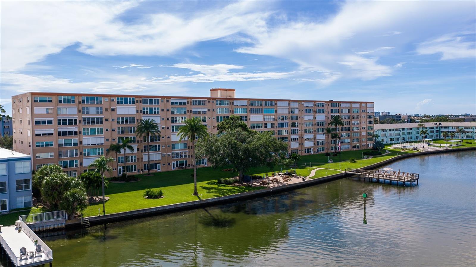1847 SHORE DR S #202 — photo 40
