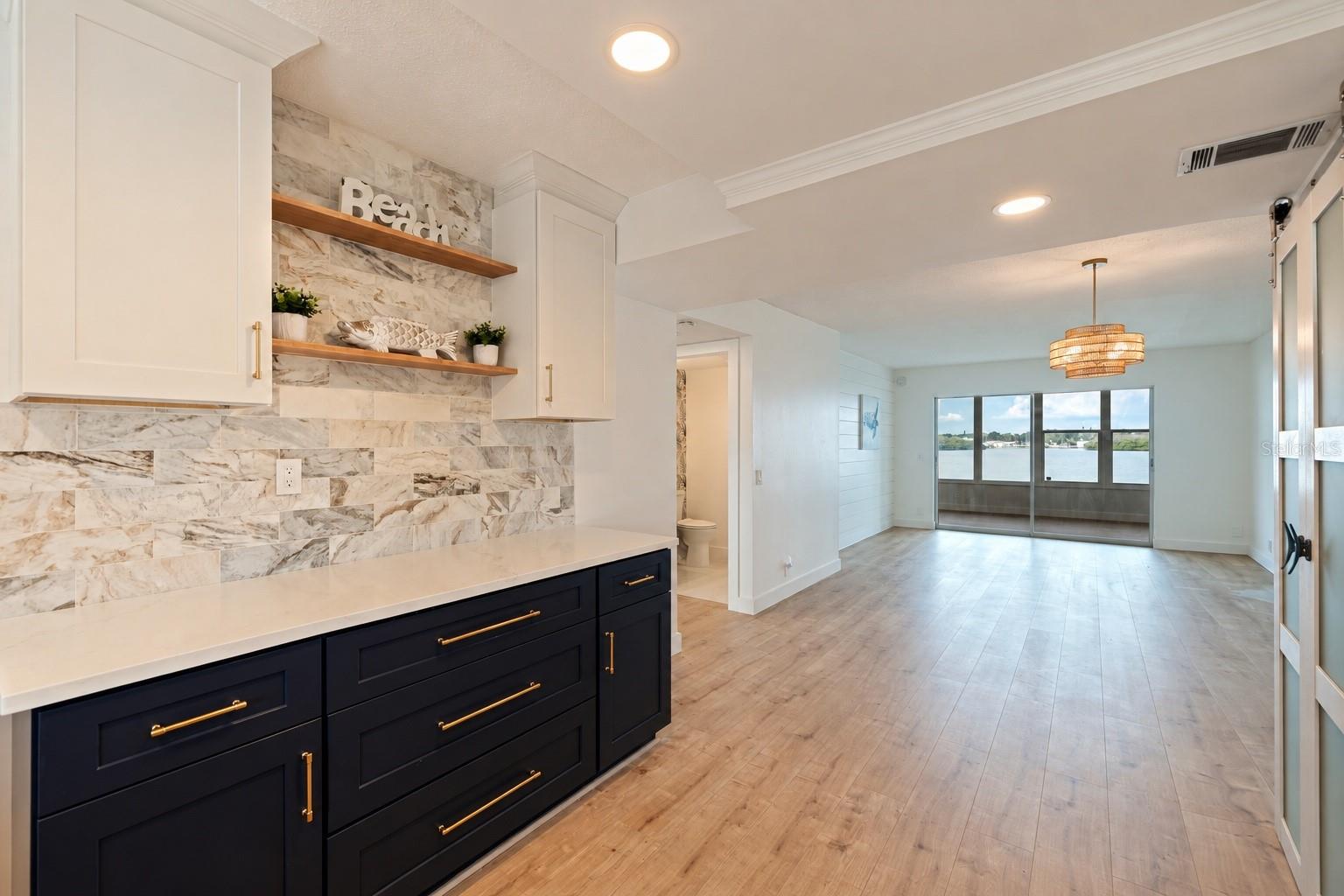1847 SHORE DR S #202 — photo 5