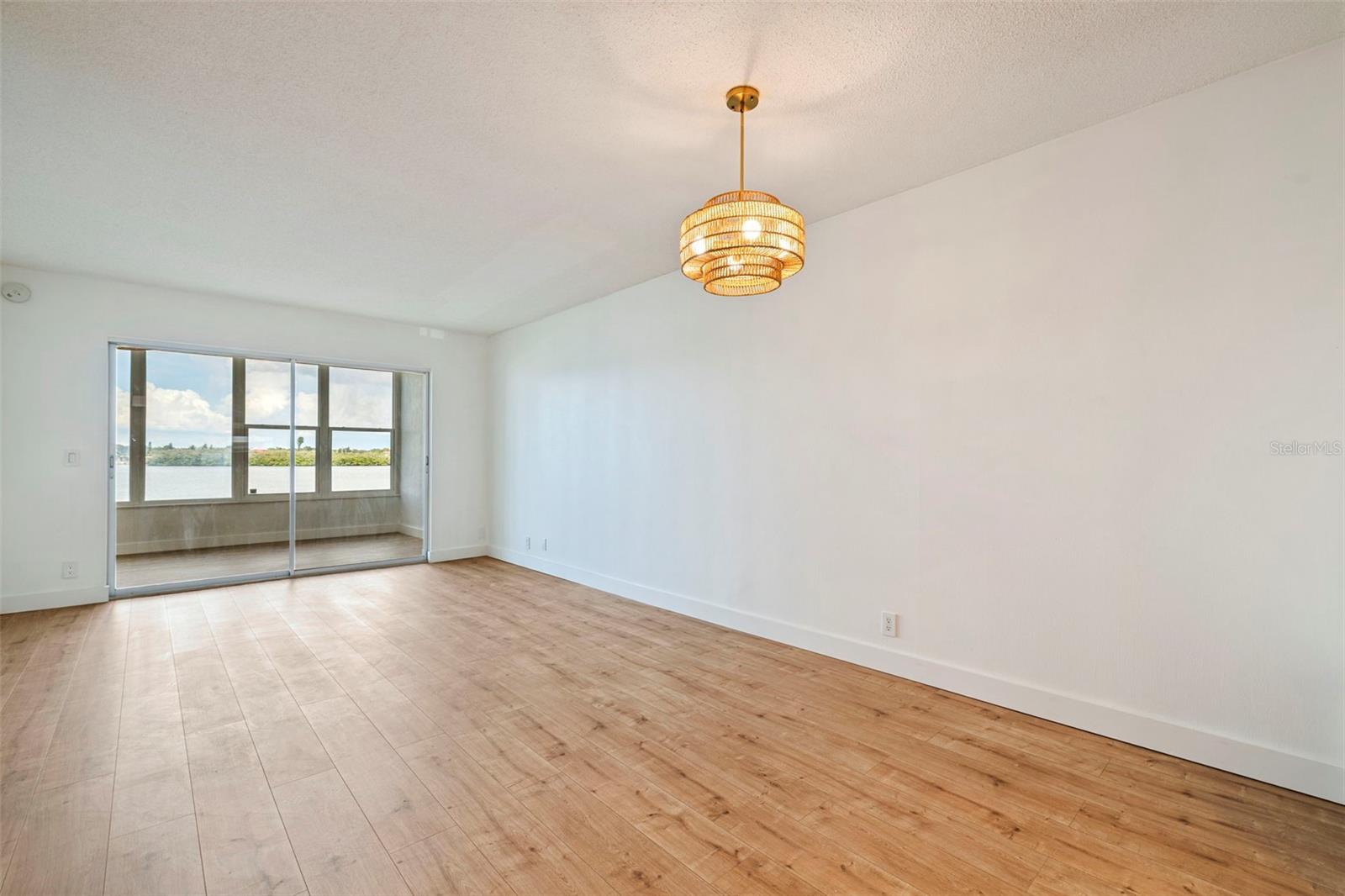 1847 SHORE DR S #202 — photo 9