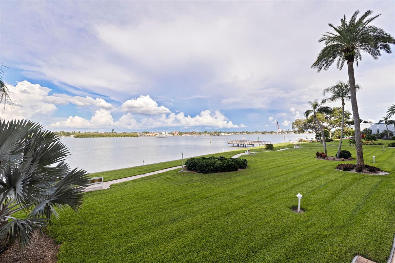 1847 SHORE DR S #202 — photo 47