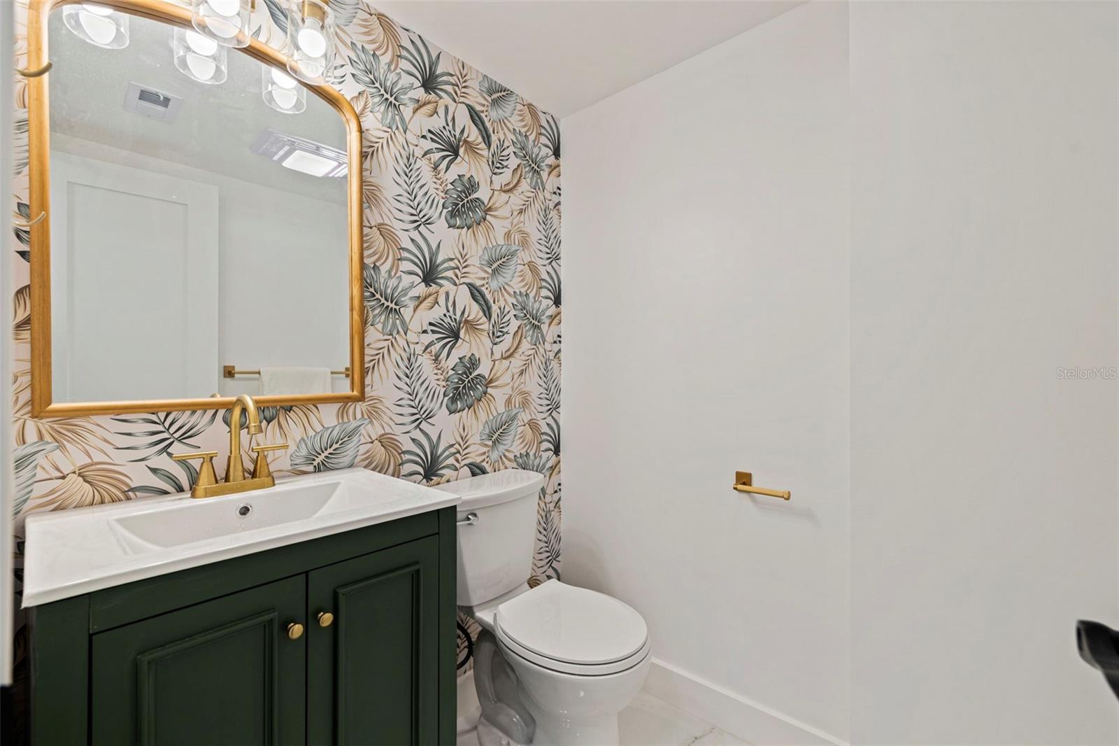 1847 SHORE DR S #202 — photo 14