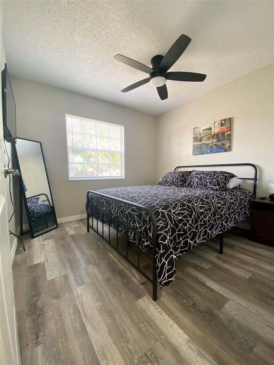 8024 CANDLEWOODE DR — photo 21