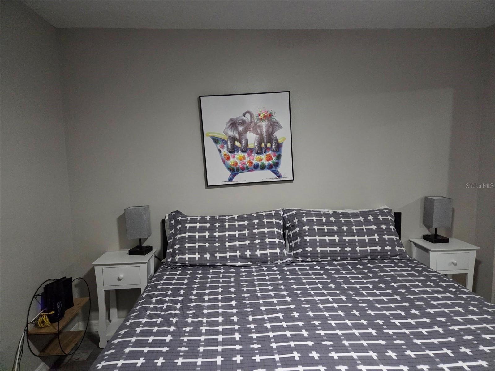 8024 CANDLEWOODE DR — photo 9
