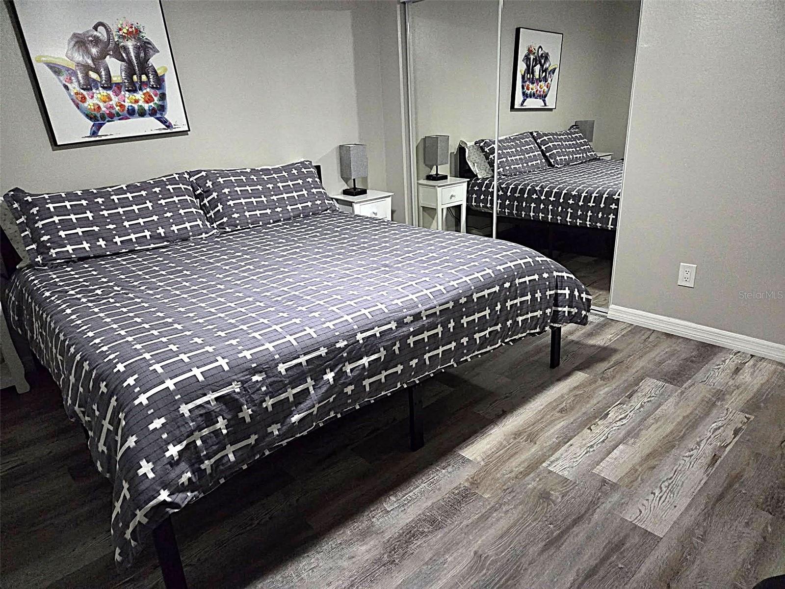 8024 CANDLEWOODE DR — photo 8