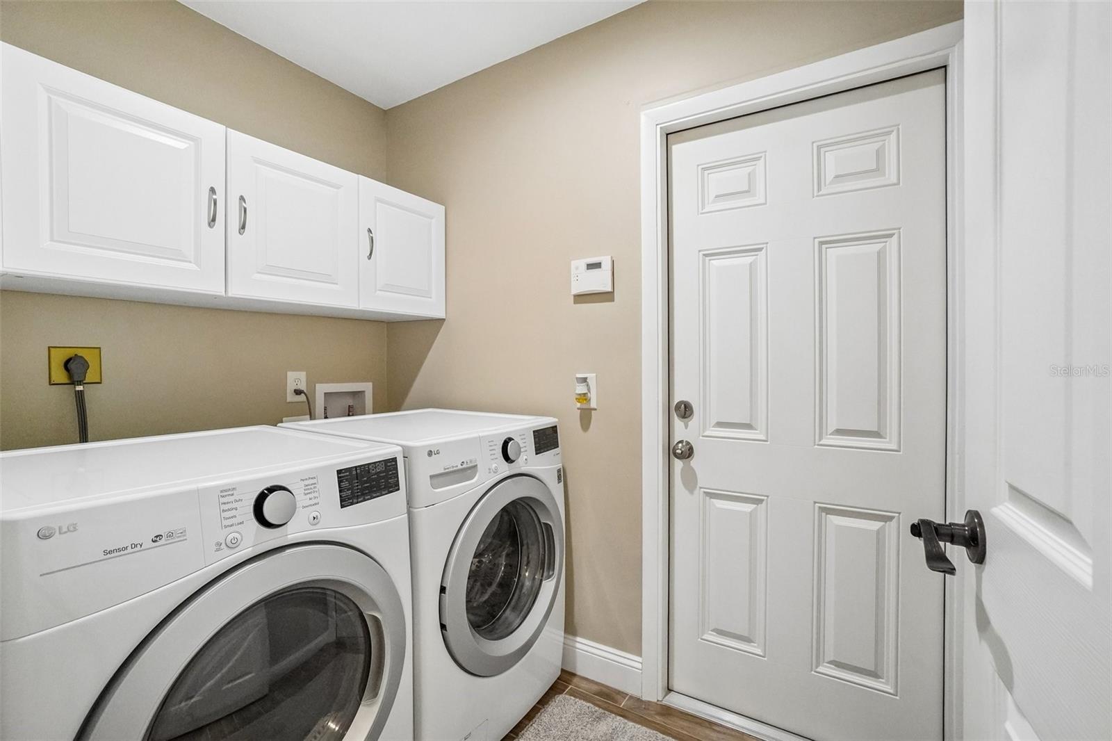 971 CORTLAND WAY — photo 22