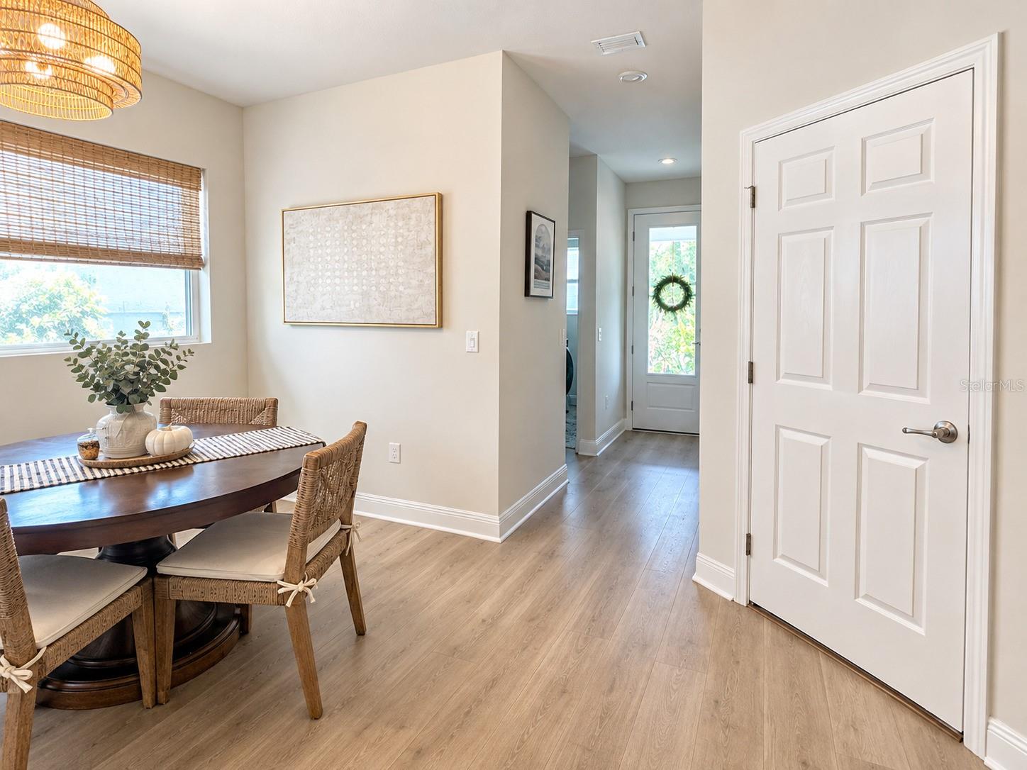 5936 GOLDEN NETTLE DR — photo 5