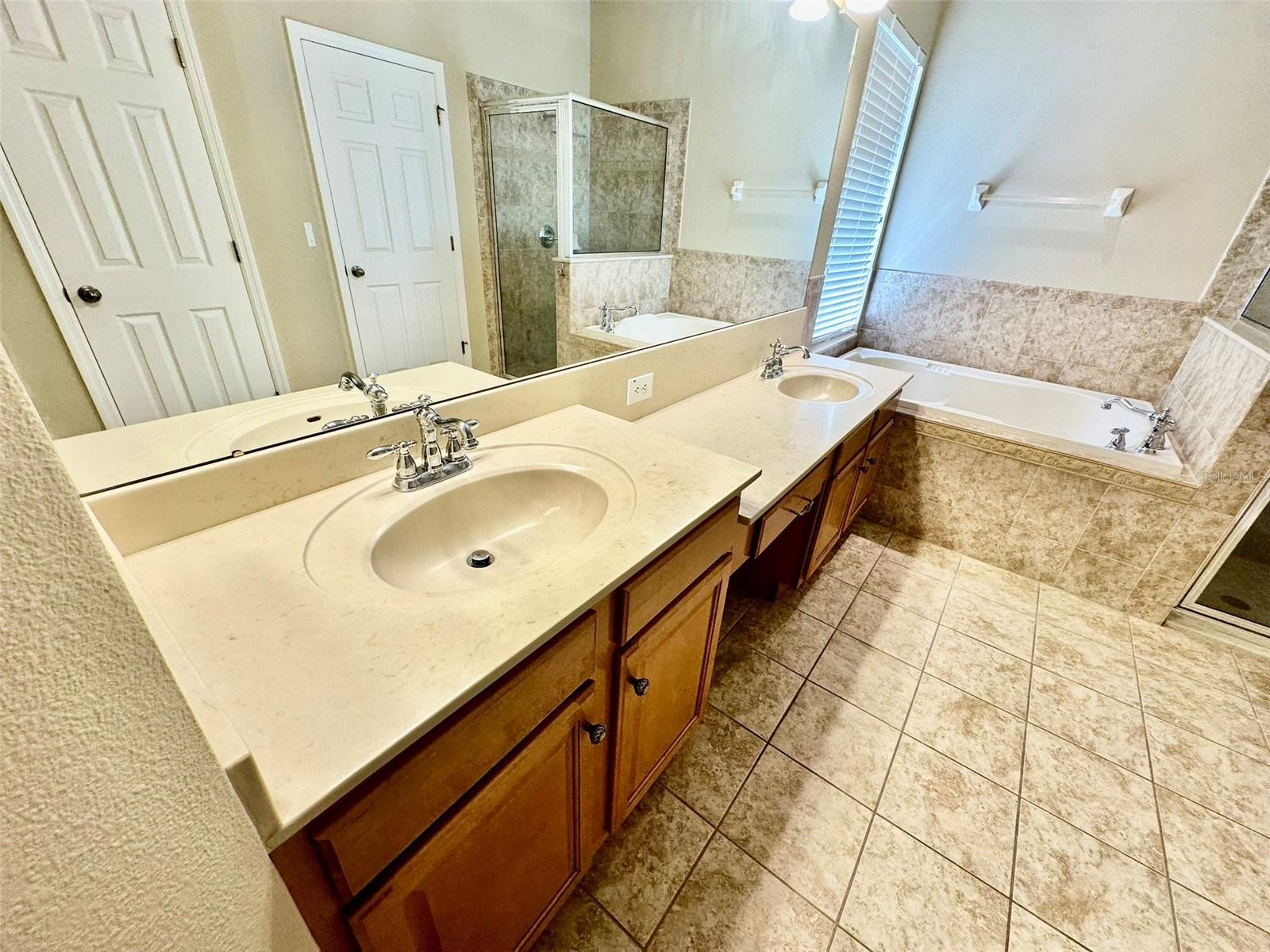 12348 SILTON PEACE DR — photo 13